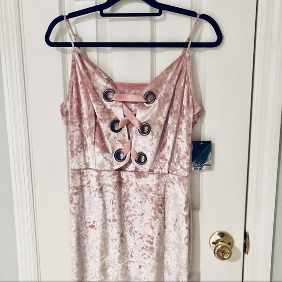 Project Runway Gorgeous Cocktail Evening Dress - Picture 5 of 7